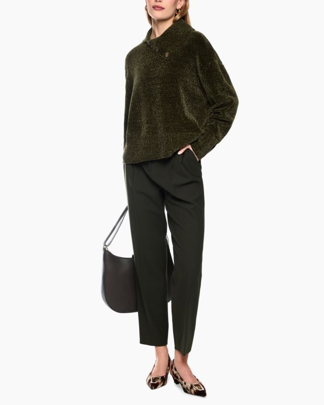 Olive green trousers with black sweater and leopard print flats, smart casual outfit